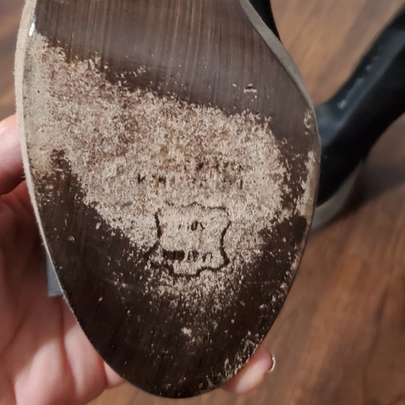 Stuart Weitzman open toe size 8.5 - Picture 4 of 4